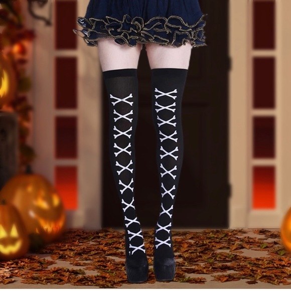 Happy Halloween Knee High Socks 🎃 Black & White Crossbones Adult Costume - Picture 4 of 8